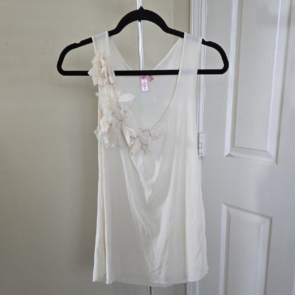 Sweet Pea Cream Tank Top with Floral Details